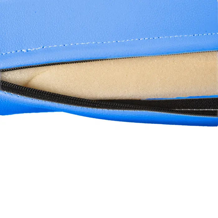 Keilkissen mit Kunstlederbezug 40x40x10/2 cm | Eisblau