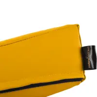 Keilkissen mit Kunstlederbezug 40x40x10/2 cm | Safran