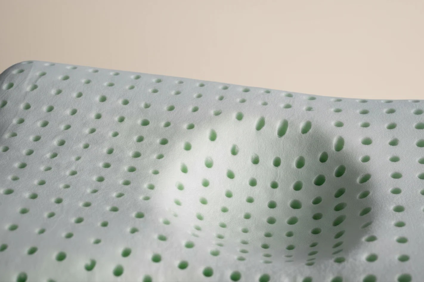 BLACKROLL® RECOVERY PILLOW KIDS, Kopfkissen für junge Schläfer 