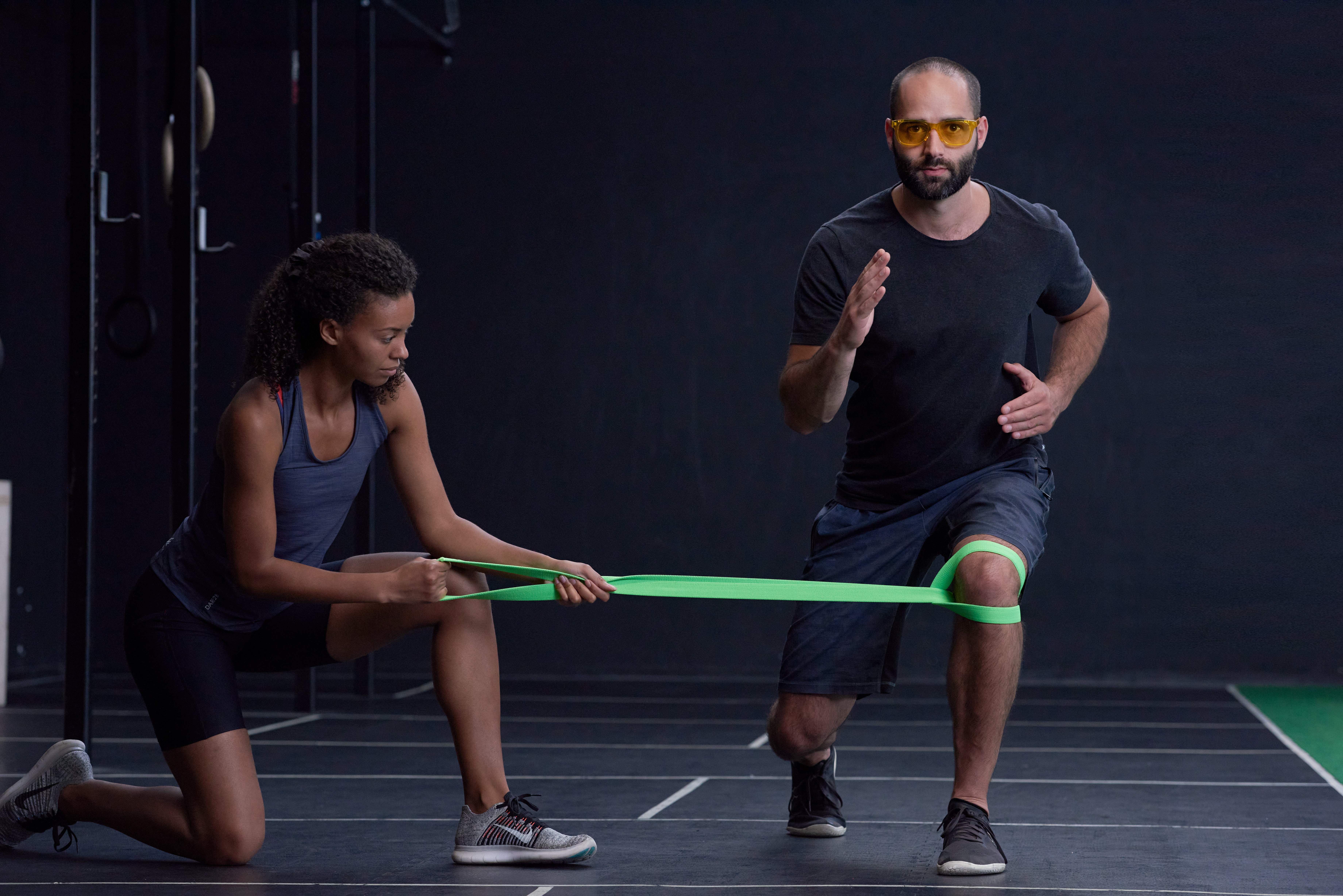 ARTZT neuro Farbbrille für Neuroathletik-Training gelb